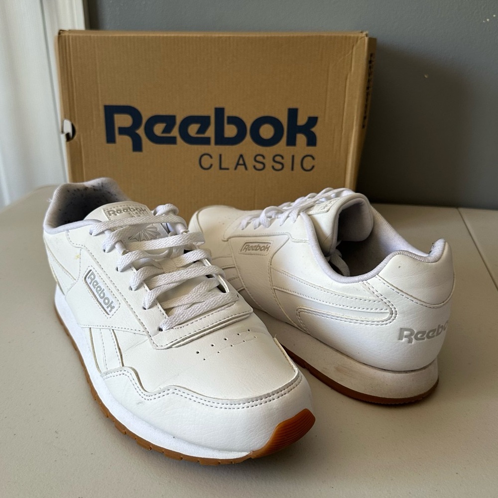 Reebok Classic Glide Shoes in White Leather